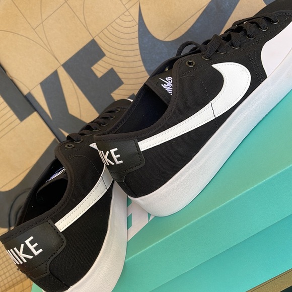 Nike SB Blazer Court Black/White-Black Men’s sneakers - Picture 15 of 16